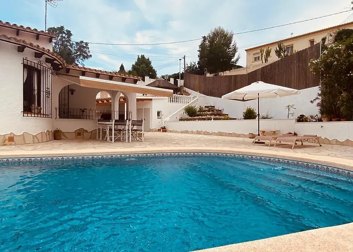 Villa Alhambra - Dale A Tu Familia Las Vacaciones Y El Descanso Que Se Merecen